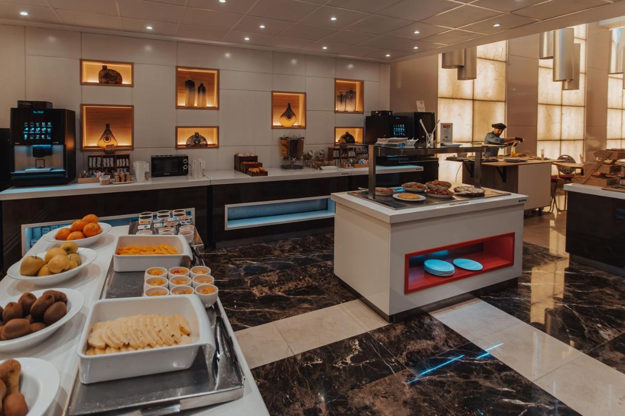 Gran Hotel Don Manuel Caceres Luaran gambar